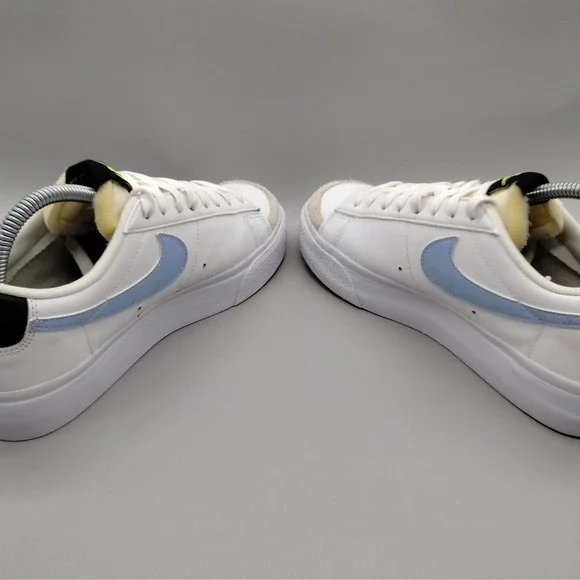 Nike Women's White and Blue Sneakers - Picture 5 of 8